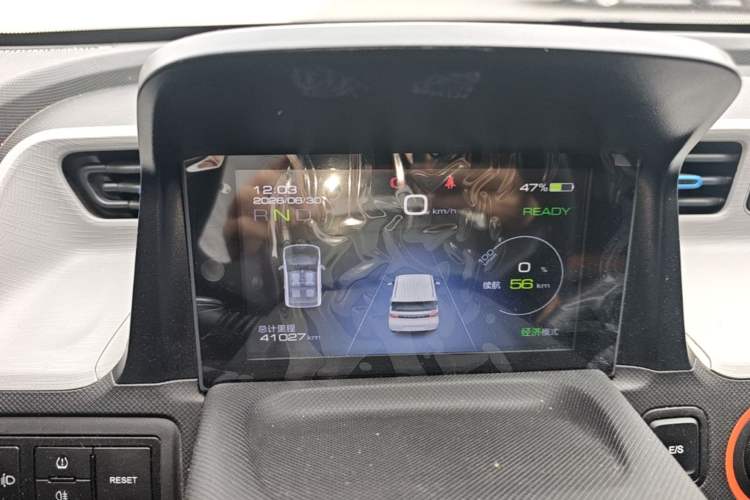 Used Wuling Hongguang MINIEV 2022 Zizai Version Lithium Iron Phosphate Instrument Cluster