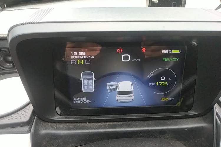 Used Wuling Hongguang MINIEV 2022 GAMEBOY 200km Gaming Edition with Lithium Iron Phosphate Instrument Cluster