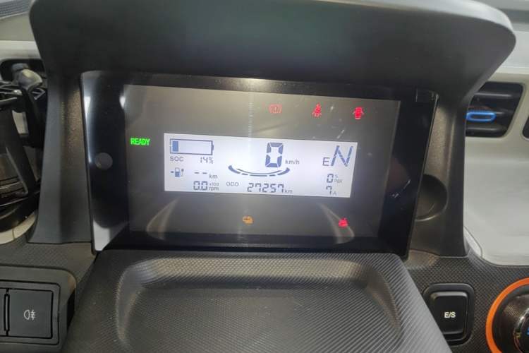 Used Wuling Hongguang MINIEV 2022 Zizai Version Lithium-NMC Instrument Cluster