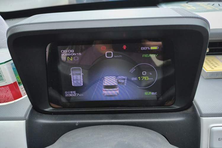 Used Wuling Hongguang MINIEV 2022 GAMEBOY 200km Gaming Edition with Lithium Iron Phosphate Instrument Cluster
