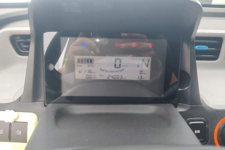 Used Wuling Hongguang MINIEV 2022 Easy Version Lithium Iron Phosphate Instrument Cluster