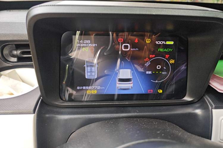 Used Wuling Hongguang MINIEV 2022 GAMEBOY 200km Gaming Edition with Lithium Iron Phosphate Instrument Cluster