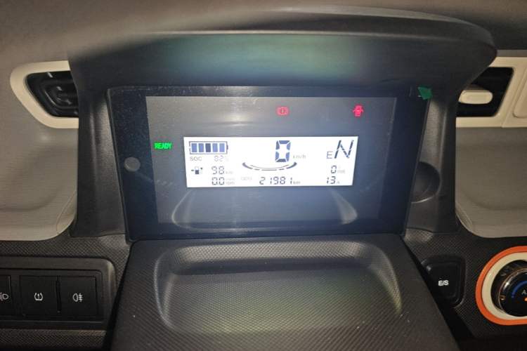 Used Wuling Hongguang MINIEV 2022 Easy Version Lithium-NMC Instrument Cluster