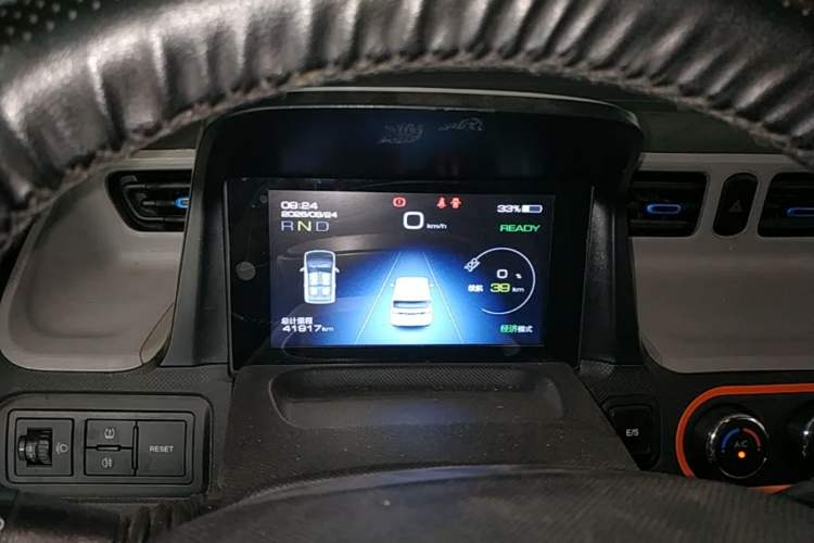 Used Wuling Hongguang MINIEV 2022 Zizai Version Lithium Iron Phosphate Instrument Cluster