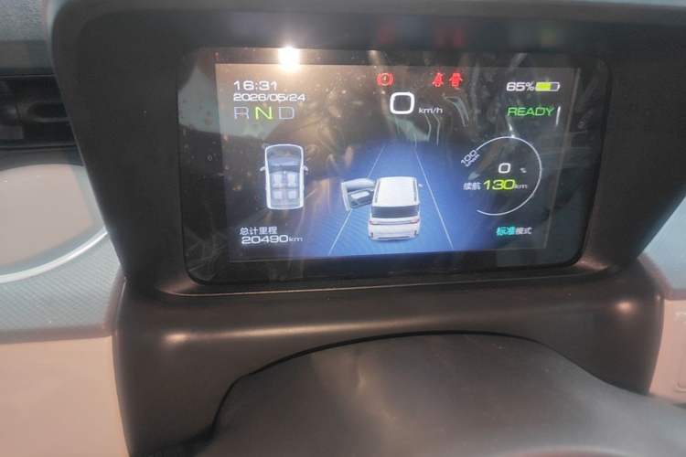 Used Wuling Hongguang MINIEV 2022 GAMEBOY 200km Gaming Edition with Lithium Iron Phosphate Instrument Cluster