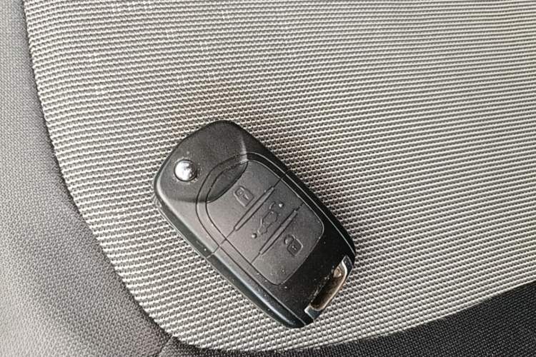 Used Wuling Hongguang MINIEV 2022 Zizai Version Lithium Iron Phosphate Interior 1