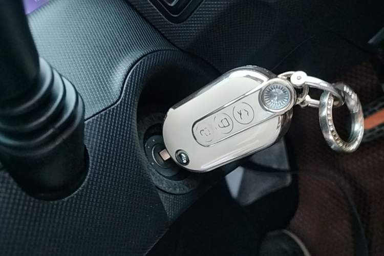 Used Wuling Hongguang MINIEV 2022 Enjoy Edition Lithium-Ion Battery Interior 1