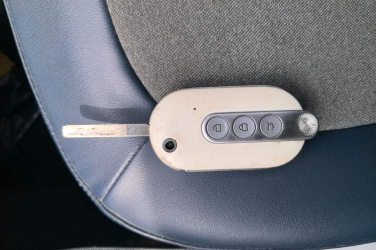 Used Wuling Hongguang MINIEV 2022 GAMEBOY 200km Gaming Edition with Lithium Iron Phosphate Interior 1