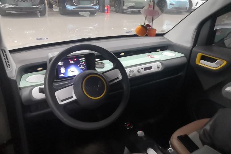 Used Wuling Hongguang MINIEV 2022 GAMEBOY 300km Enthusiast Model with Lithium Iron Phosphate Interior 2