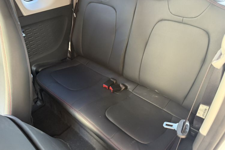 Used Wuling Hongguang MINIEV 2022 Easy Version Lithium Iron Phosphate Interior 3