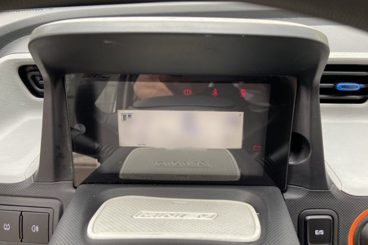 Used Wuling Hongguang MINIEV 2022 Easy Version Lithium Iron Phosphate Interior 5