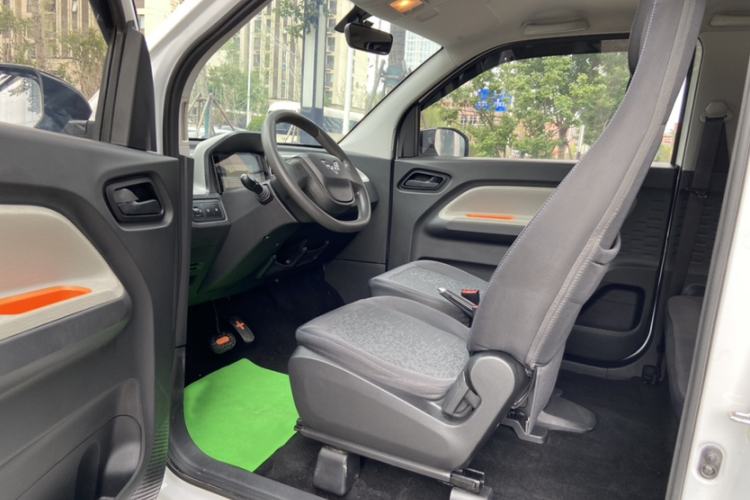 Used Wuling Hongguang MINIEV 2022 Easy Version Lithium Iron Phosphate Interior 6