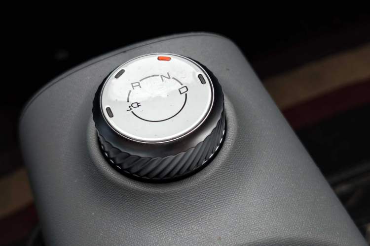 Used Wuling Hongguang MINIEV 2022 GAMEBOY 200km Gaming Edition with Lithium Iron Phosphate Interior 6