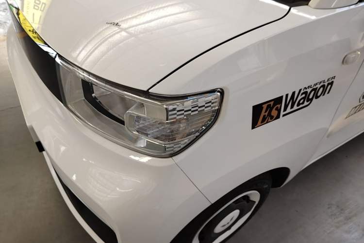 Used Wuling Hongguang MINIEV 2022 Zizai Version Lithium Iron Phosphate Left Front Headlight