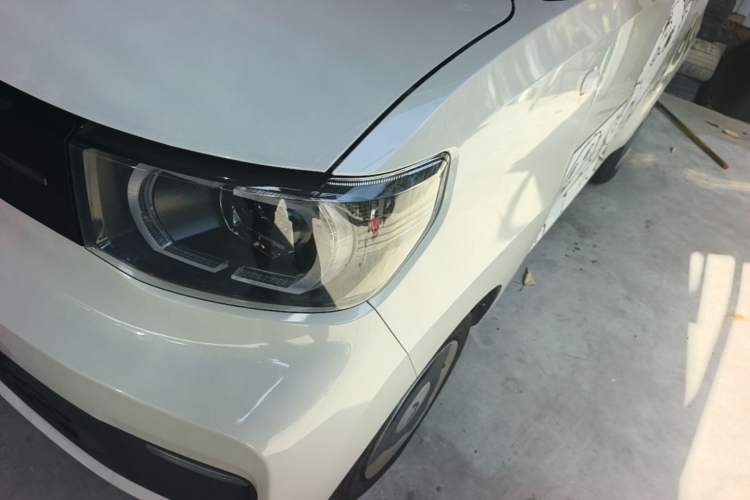 Used Wuling Hongguang MINIEV 2022 Macaron Premium Model – Lithium Iron Phosphate Left Front Headlight