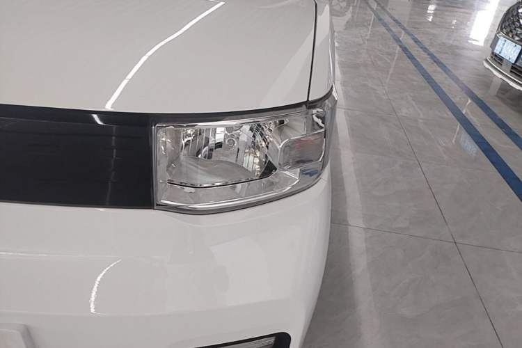 Used Wuling Hongguang MINIEV 2022 Easy Version Lithium Iron Phosphate Left Front Headlight
