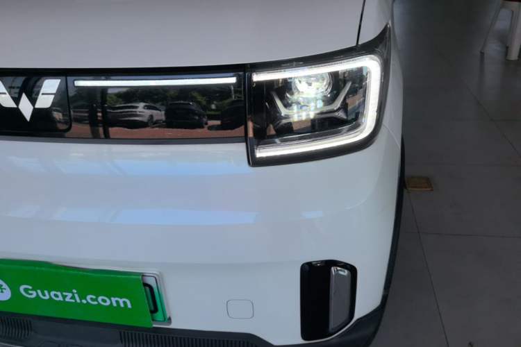 Used Wuling Hongguang MINIEV 2022 GAMEBOY 200km Gaming Edition with Lithium Iron Phosphate Left Front Headlight
