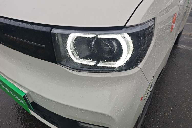 Used Wuling Hongguang MINIEV 2022 Macaron Premium Model – Lithium Iron Phosphate Left Front Headlight
