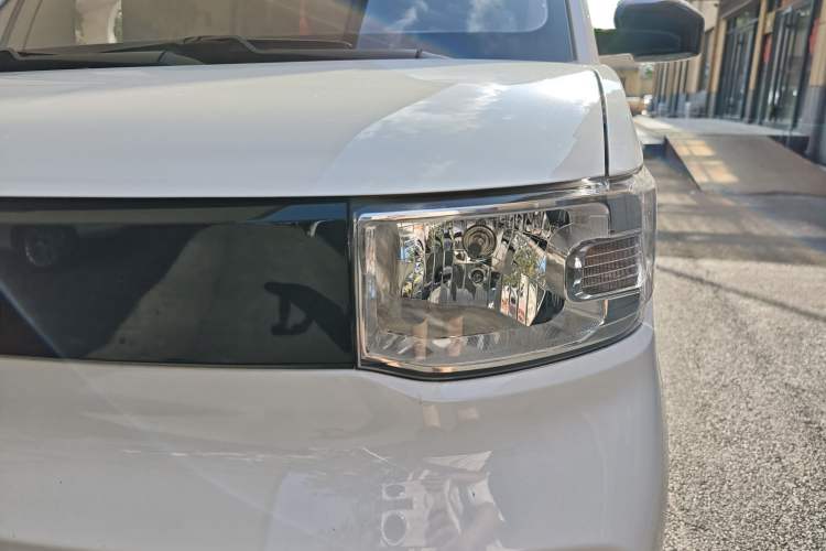 Used Wuling Hongguang MINIEV 2022 Enjoy Edition Lithium Iron Phosphate Left Front Headlight
