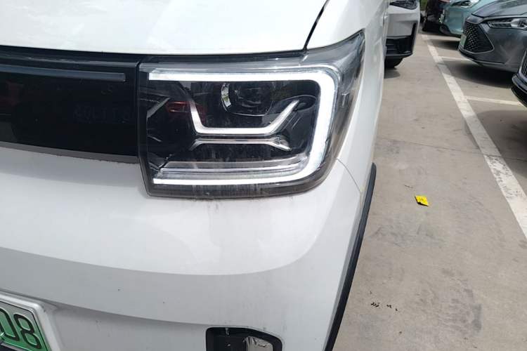 Used Wuling Hongguang MINIEV 2022 GAMEBOY 200km Gaming Edition with Lithium Iron Phosphate Left Front Headlight