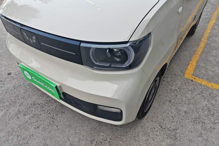 Used Wuling Hongguang MINIEV 2022 Macaron Premium Model – Lithium Iron Phosphate Left Front Headlight