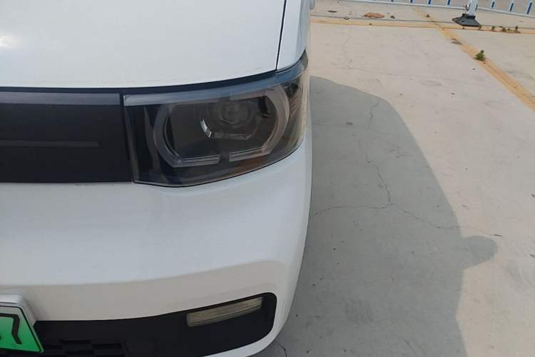 Used Wuling Hongguang MINIEV 2022 Easy Version Lithium-NMC Left Front Headlight