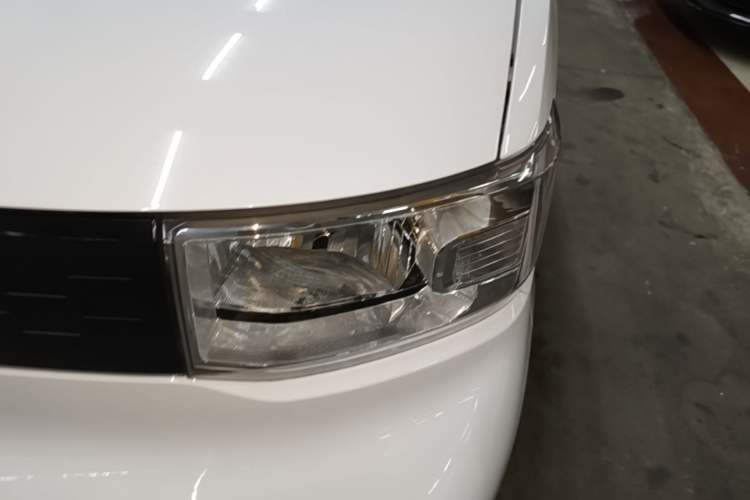 Used Wuling Hongguang MINIEV 2022 Easy Version Lithium Iron Phosphate Left Front Headlight