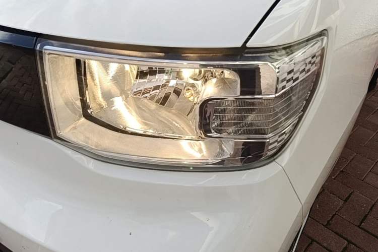 Used Wuling Hongguang MINIEV 2022 Enjoy Edition Lithium Iron Phosphate Left Front Headlight