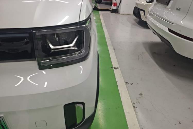 Used Wuling Hongguang MINIEV 2022 GAMEBOY 200km Gaming Edition with Lithium Iron Phosphate Left Front Headlight