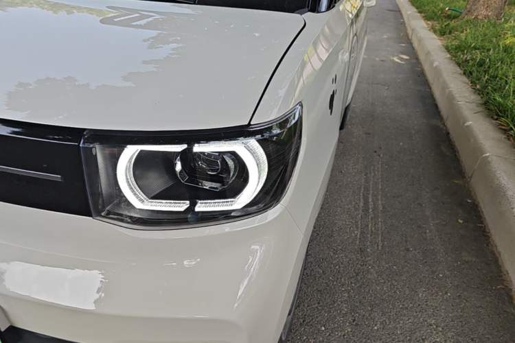 Used Wuling Hongguang MINIEV 2022 Macaron Fashion Model Lithium Iron Phosphate Left Front Headlight