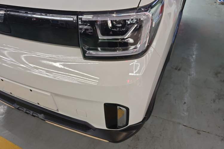 Used Wuling Hongguang MINIEV 2022 GAMEBOY 200km Gaming Edition with Lithium Iron Phosphate Left Front Headlight