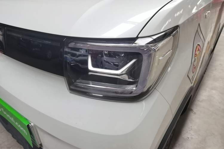Used Wuling Hongguang MINIEV 2022 GAMEBOY 200km Gaming Edition with Lithium Iron Phosphate Left Front Headlight