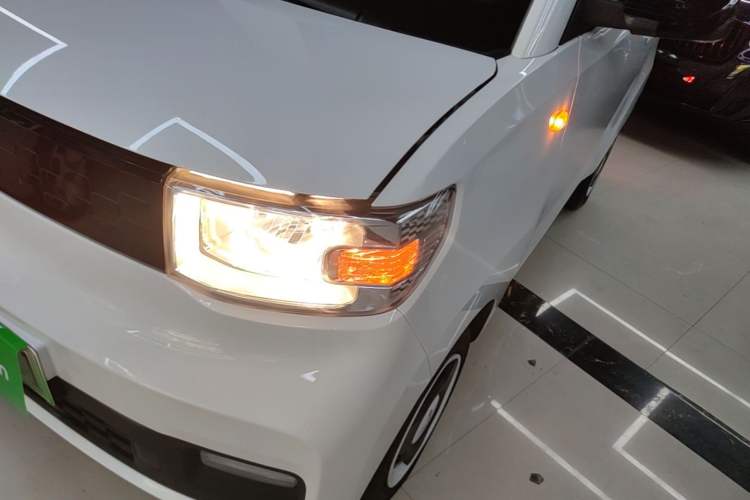 Used Wuling Hongguang MINIEV 2022 Easy Version Lithium Iron Phosphate Left Front Headlight