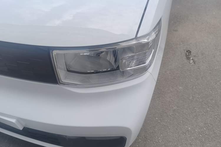 Used Wuling Hongguang MINIEV 2022 Zizai Version Lithium Iron Phosphate Left Front Headlight