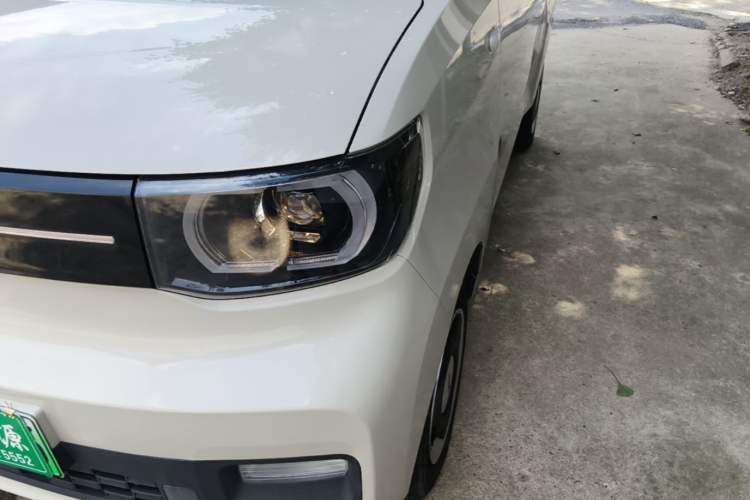 Used Wuling Hongguang MINIEV 2022 Macaron Premium Model – Lithium Iron Phosphate Left Front Headlight