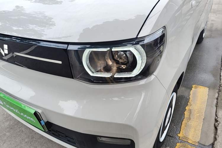 Used Wuling Hongguang MINIEV 2022 Macaron Premium Model – Lithium Iron Phosphate Left Front Headlight