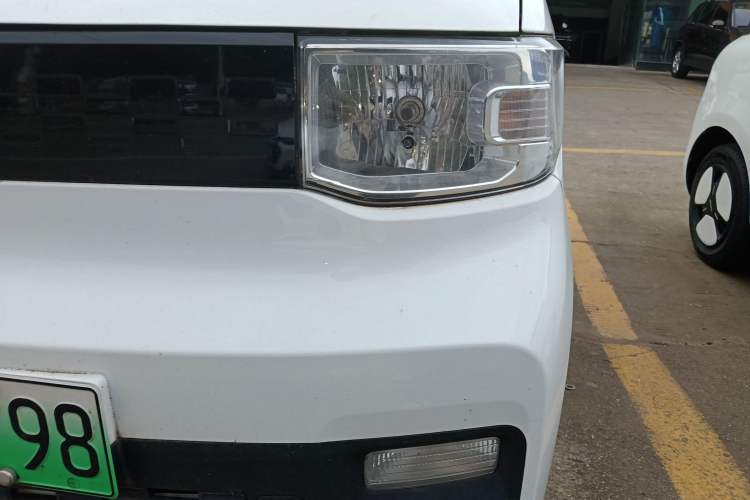 Used Wuling Hongguang MINIEV 2022 Easy Version Lithium Iron Phosphate Left Front Headlight