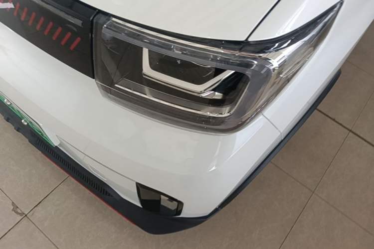 Used Wuling Hongguang MINIEV 2022 GAMEBOY 300km Play Edition Lithium Iron Phosphate Left Front Headlight