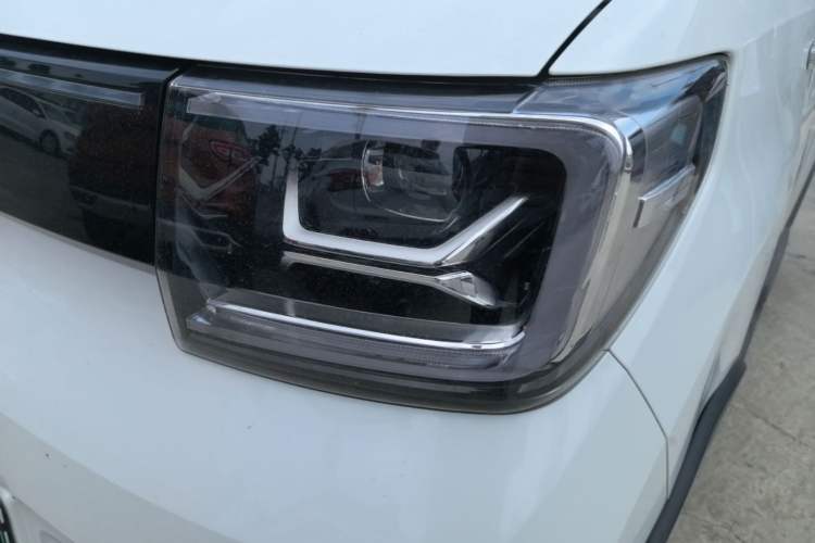 Used Wuling Hongguang MINIEV 2022 GAMEBOY 200km Gaming Edition with Lithium Iron Phosphate Left Front Headlight