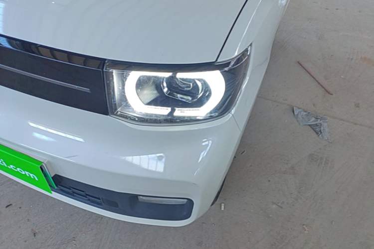Used Wuling Hongguang MINIEV 2022 Macaron Fashion Edition Lithium-Nickel-Cobalt-Alpha-oxide Left Front Headlight