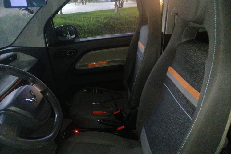 Used Wuling Hongguang MINIEV 2022 Zizai Version Lithium Iron Phosphate Left Front Seat