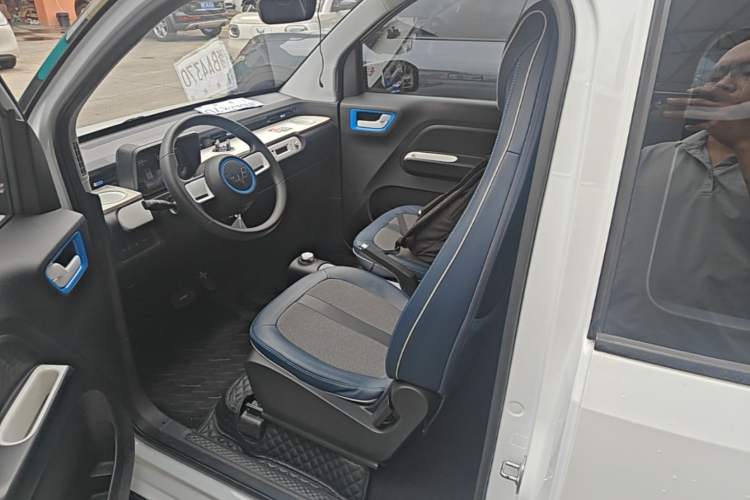 Used Wuling Hongguang MINIEV 2022 GAMEBOY 300km Enthusiast Model with Lithium Iron Phosphate Left Front Seat