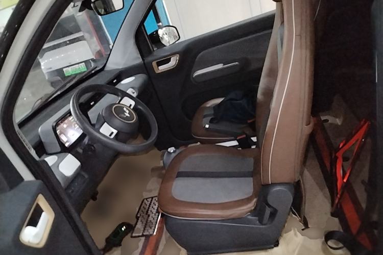 Used Wuling Hongguang MINIEV 2022 GAMEBOY 200km Gaming Edition with Lithium Iron Phosphate Left Front Seat