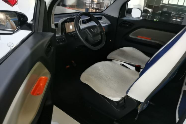 Used Wuling Hongguang MINIEV 2022 Zizai Version Lithium-NMC Left Front Seat