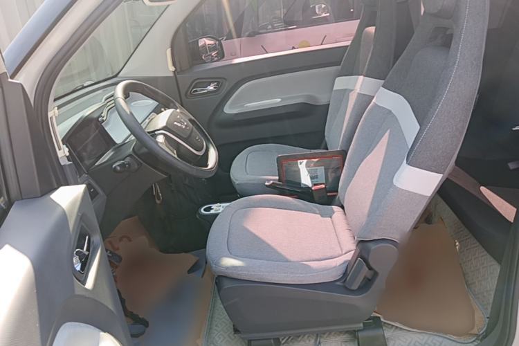 Used Wuling Hongguang MINIEV 2022 Macaron Fashion Model Lithium Iron Phosphate Left Front Seat