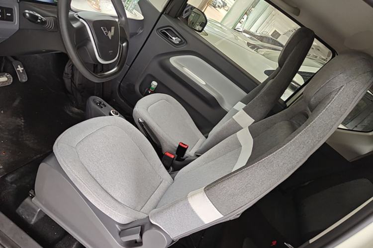 Used Wuling Hongguang MINIEV 2022 Macaron Premium Model – Lithium Iron Phosphate Left Front Seat