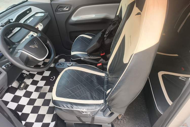 Used Wuling Hongguang MINIEV 2022 Macaron Premium Model – Lithium Iron Phosphate Left Front Seat
