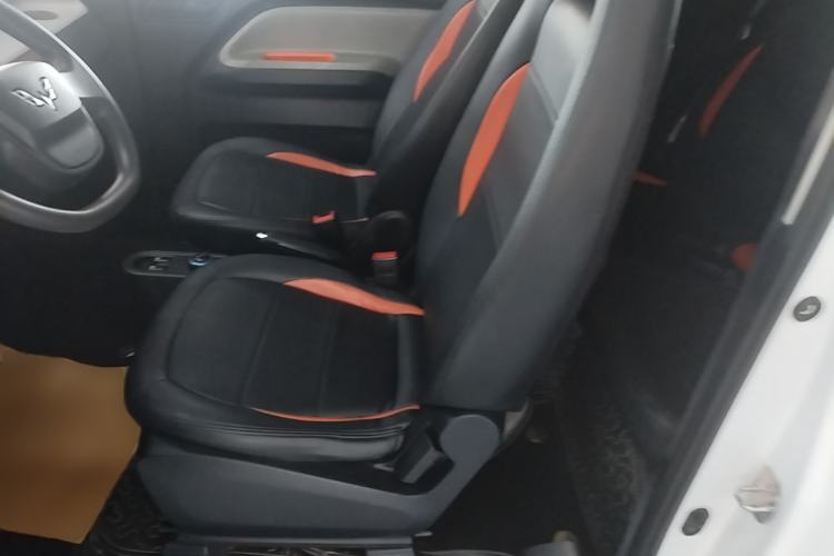 Used Wuling Hongguang MINIEV 2022 Easy Version Lithium Iron Phosphate Left Front Seat