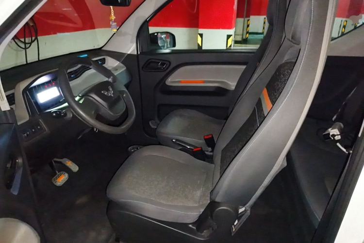 Used Wuling Hongguang MINIEV 2022 Easy Version Lithium Iron Phosphate Left Front Seat