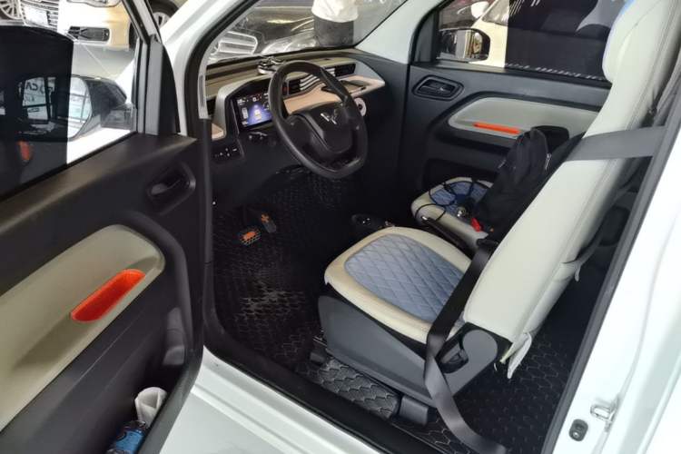 Used Wuling Hongguang MINIEV 2022 Enjoy Edition Lithium-Ion Battery Left Front Seat